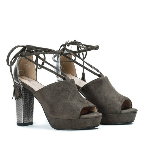 Зелені босоніжки на пості з вирізом та обв'язкою Ширлі - Взуття 1