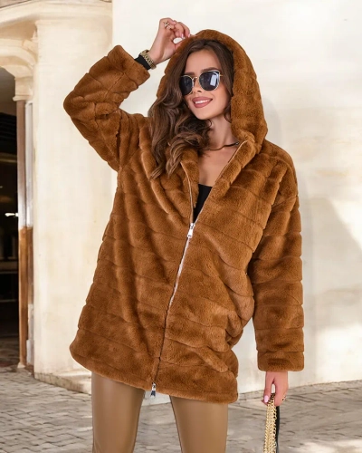 Жіноче хутряне пальто Royalfashion