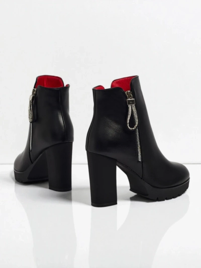 Жіночі ботильйони з екошкіри на підборах-стовпчику Marellin