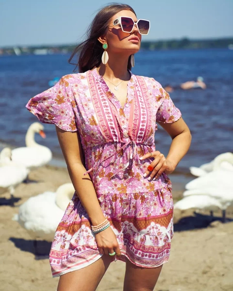 Royalfashion Letní růžové dámské krátké šaty