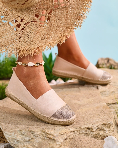 Бежеві жіночі еспадрильї з цирконами Royalfashion Iterica