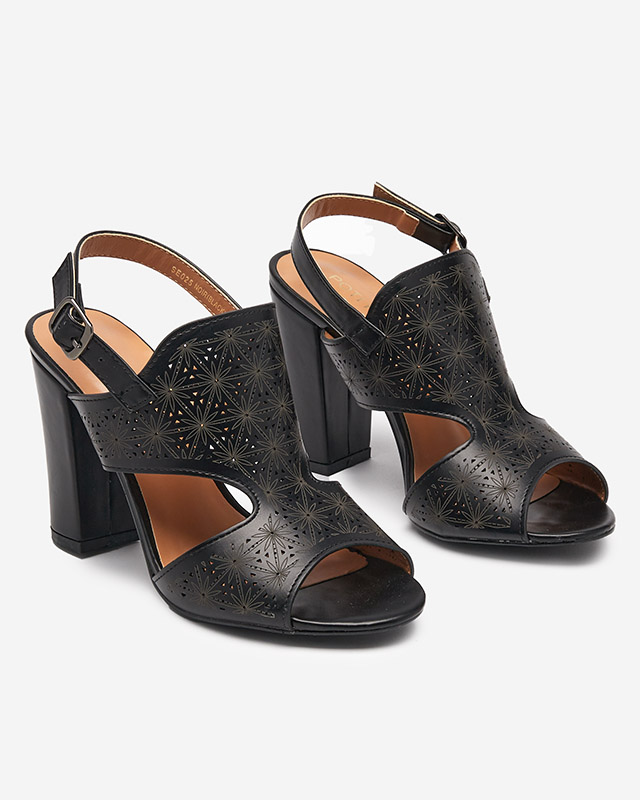 Prolamované dámské sandály na sloupku v černé barvě Mavi-Shoes