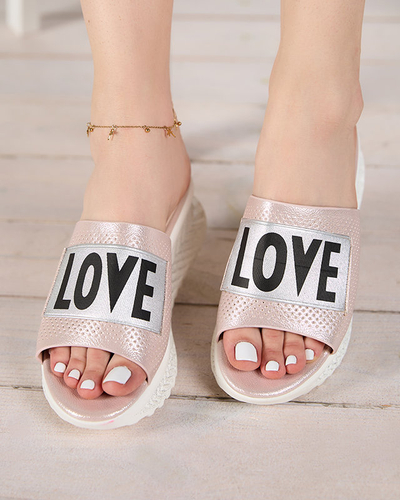 Růžové lesklé dámské pantofle s nápisem Sosha- Footwear