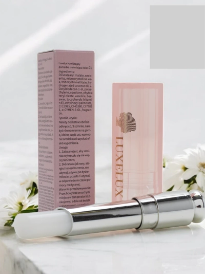 Luxelux matná hydratační rtěnka měnící barvu 01 4g