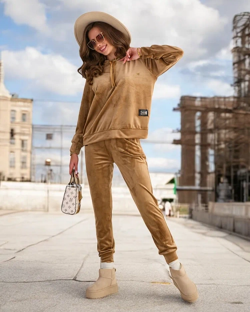 Royalfashion Жіночий комплект a'la велюр