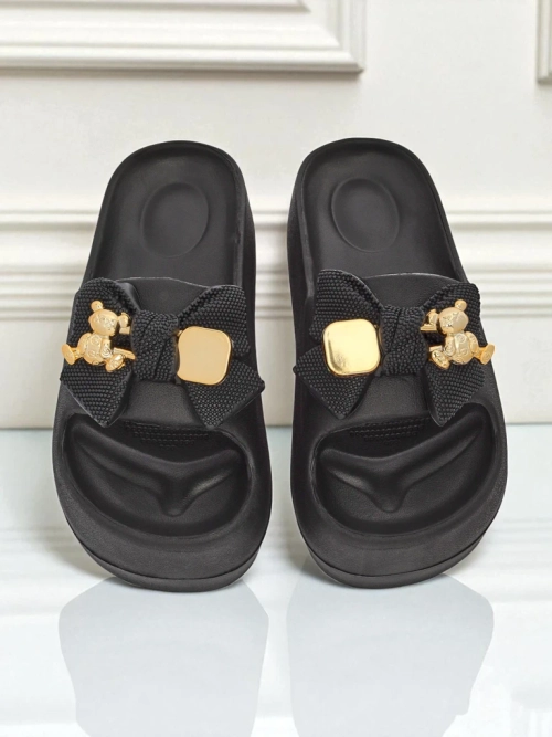 Royalfashion Жіночі гумові шльопанці з декоративним бантом Alday