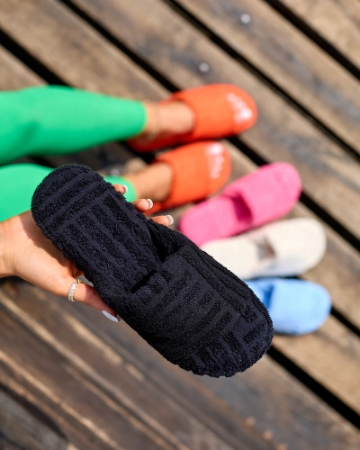 Royalfashion Dámské černé látkové žabky Tylles