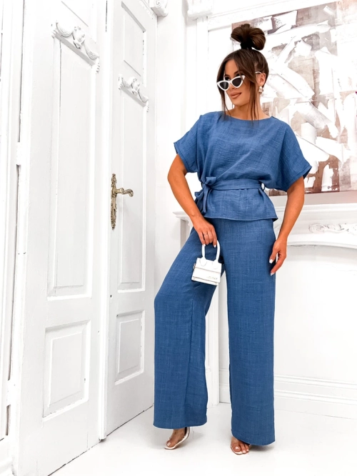 Royalfashion Жіночий комплект з короткою блузкою та широкими штанами