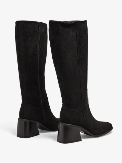 Жіночі чоботи з еко замші на підборах-стовпчику Ernala