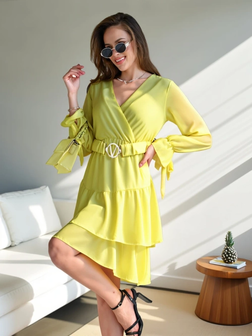 Royalfashion Жіноча міні-сукня з рюшами та обгорнутим декольте