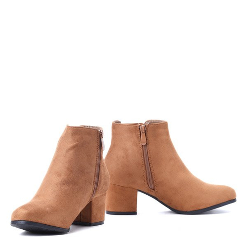 Brązowe botki na słupku Lina- Obuwie