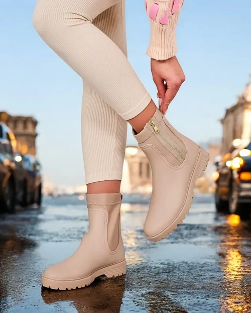 Royalfashion Жіночі матові веллінгтони Dasilia