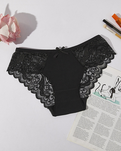 Жіночі мереживні трусики чорного кольору - Нижня білизна