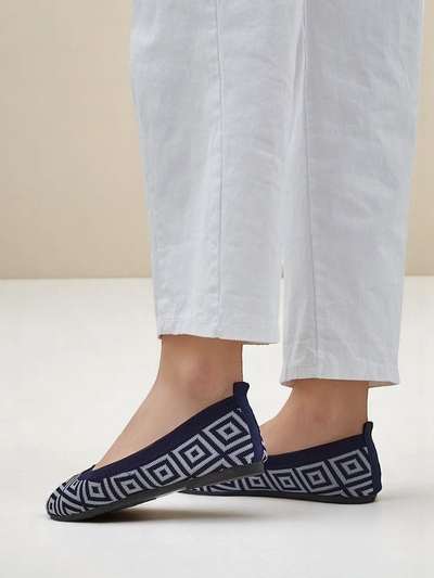 Royalfashion Textilní dámské baleríny s geometrickým potiskem Metric