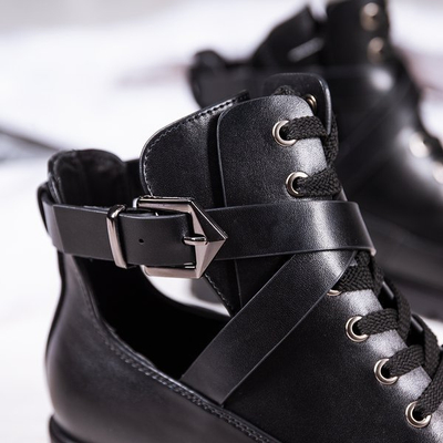 Černé boty s plochými podpatky Locca - Boty 1