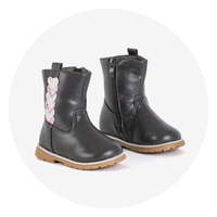 Tmavě šedá || holubí šedá