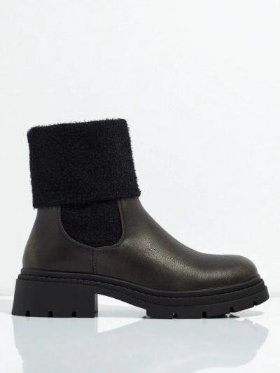 Dámské kotníkové boty z eko kůže s kožešinou Kesy