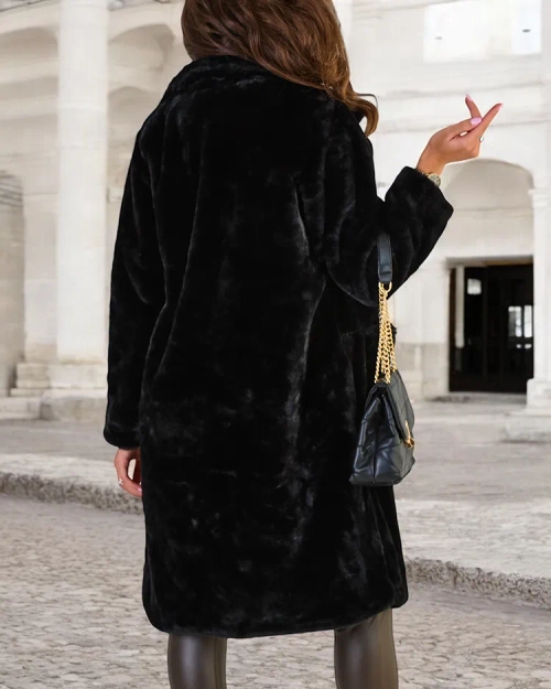 Пальто жіноче хутряне Royalfashion Black