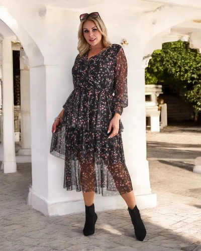 Royalfashion Černo-růžové síťované midi šaty s potiskem