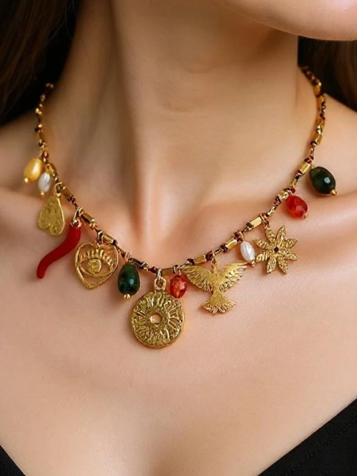 Намисто Atena Charm Collana – золоті амулети з мотивами старовини