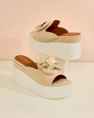 Royalfashion Жіночі шльопанці Dalimes на котурні
