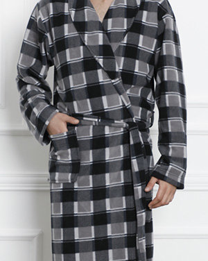 Сірий чоловічий халат в клітинку - Одяг