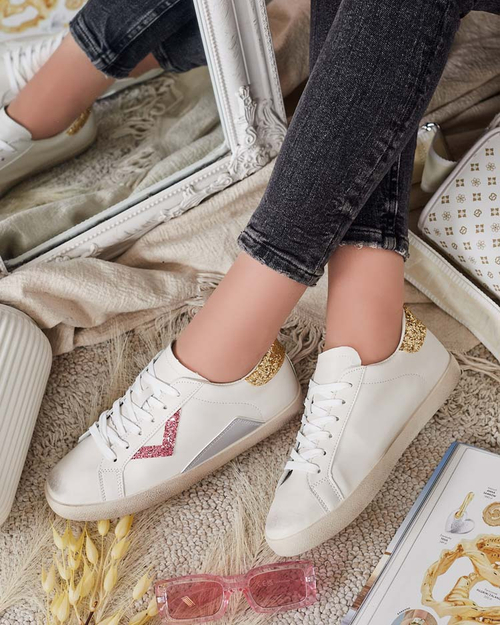 Royalfashion Жіночі спортивні кросівки з прикрасами Ginn