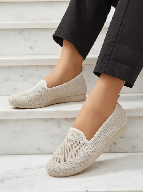 Moda Bella Бежеві Жіночі Туфлі на Плоскій Підошві