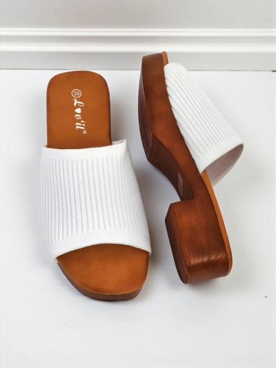 Royalfashion Жіночі шльопанці на низькому підборі Ribbed Grace