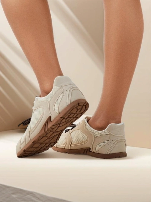 Royalfashion Жіночі спортивні кросівки Erir