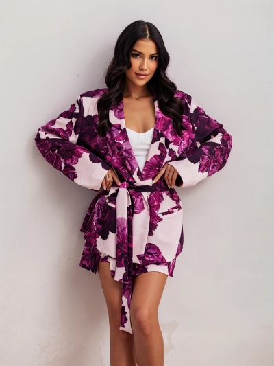 Royalfashion Dámský květinový set s uvázaným sakem a krátkými kalhotami