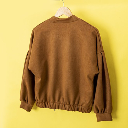 Коричнева жіноча куртка