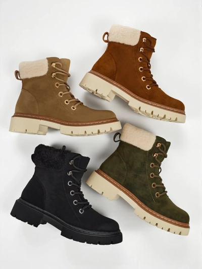 Dámské boty typu traper s kožíškem Tessara