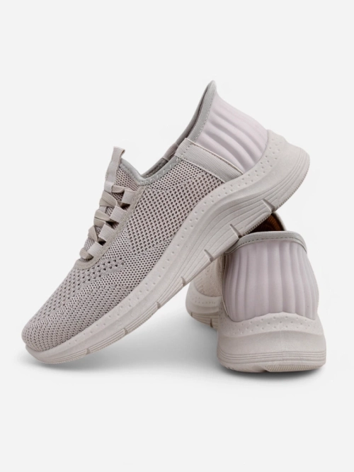 Royalfashion Жіночі текстильні спортивні черевики на резинці Arrate