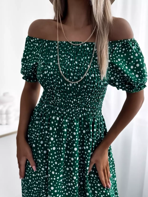 Зелена жіноча максі-сукня в горох - Одяг