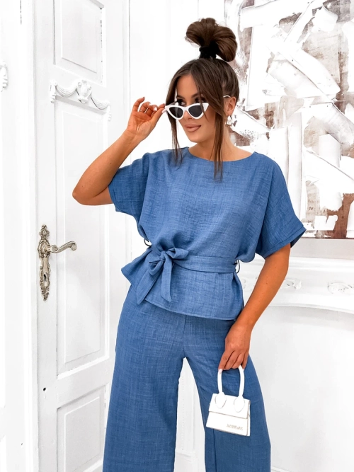 Royalfashion Жіночий комплект з короткою блузкою та широкими штанами