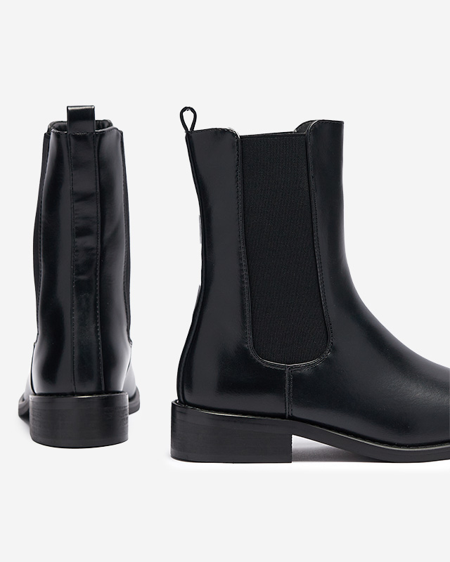 Vysoké dámské kozačky s hranatou špičkou v černé barvě Sudis- Obuv