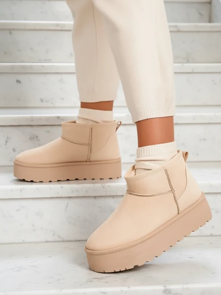 Royalfashion Dámské sněhule na platformě a'la Dagodo