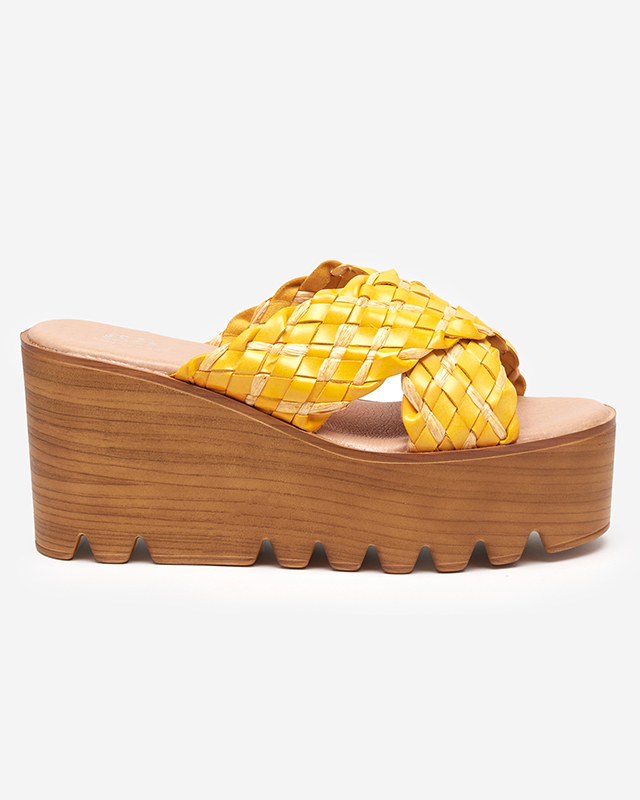 Žluté dámské sandály na klínku Balbanina - Boty