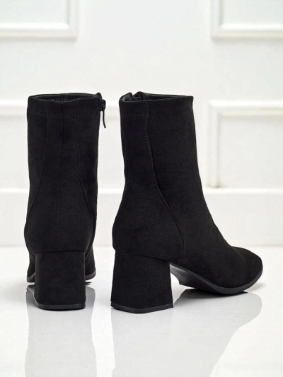 Dámské kotníkové boty Evron z eko semiše na sloupkovém podpatku