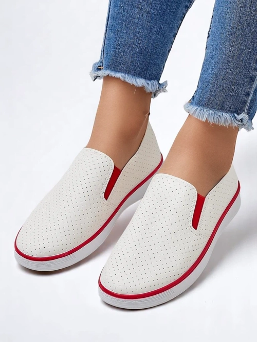 Royalfashion Жіночі перфоровані сліпони Kassias