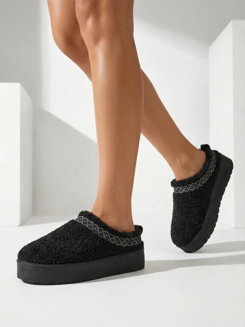 Жіночі короткі снігурі Royalfashion Sesele