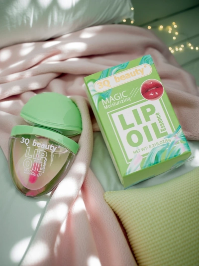 3Q Beauty Aloe Vera Hloubkově hydratující lesk na rty