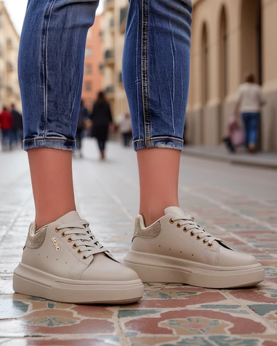 Royalfashion Жіночі кросівки Ofetorie