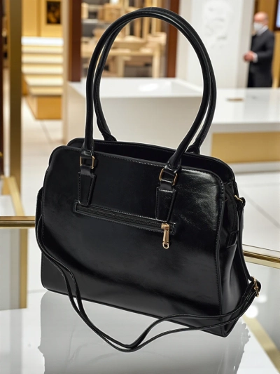 Dámská shopper kabelka z eko kůže s ražbou Iron Lace