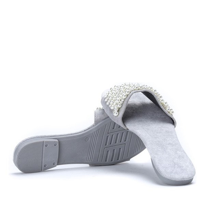 Szare klapki z koralikami Amely - Obuwie