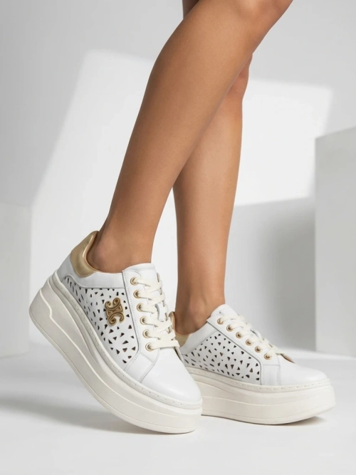 Royalfashion Жіночі спортивні кросівки перфоровані Jovixi