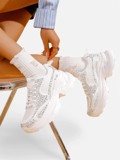 Royalfashion Жіночі спортивні кросівки з стразами Bloss