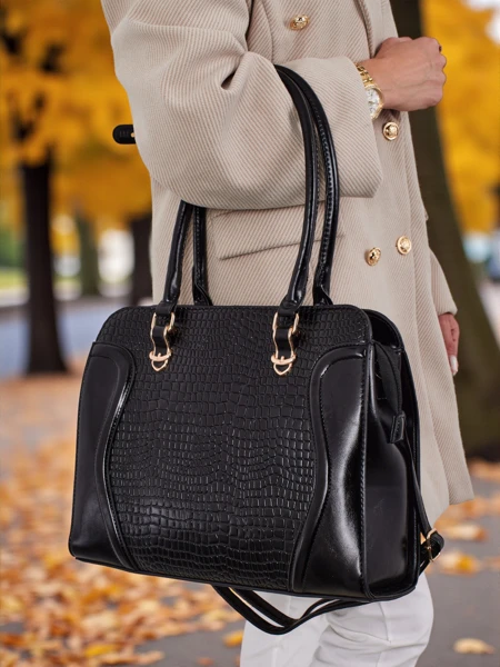 Dámská shopper kabelka z eko kůže s ražbou Iron Lace