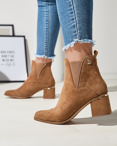 Světle hnědé dámské nízké kozačky na podpatku Xizia - Obuv